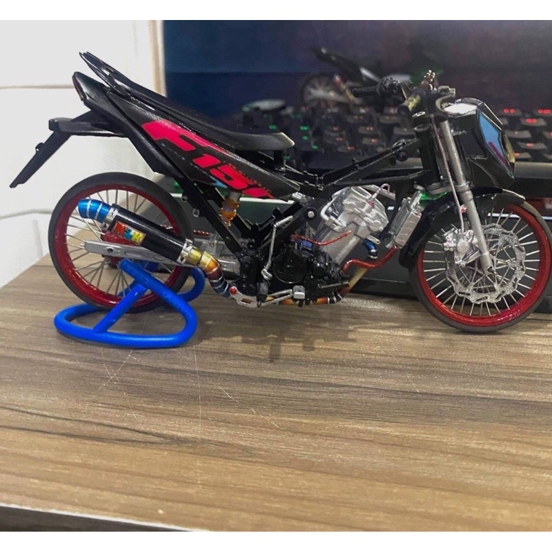 Mô hình Satria 150 - Set Full Combo Satria F150 tỉ lệ 1:12 | Scale 1:12