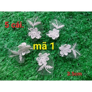 Hoa thêu màu trắng nhiều kiểu
