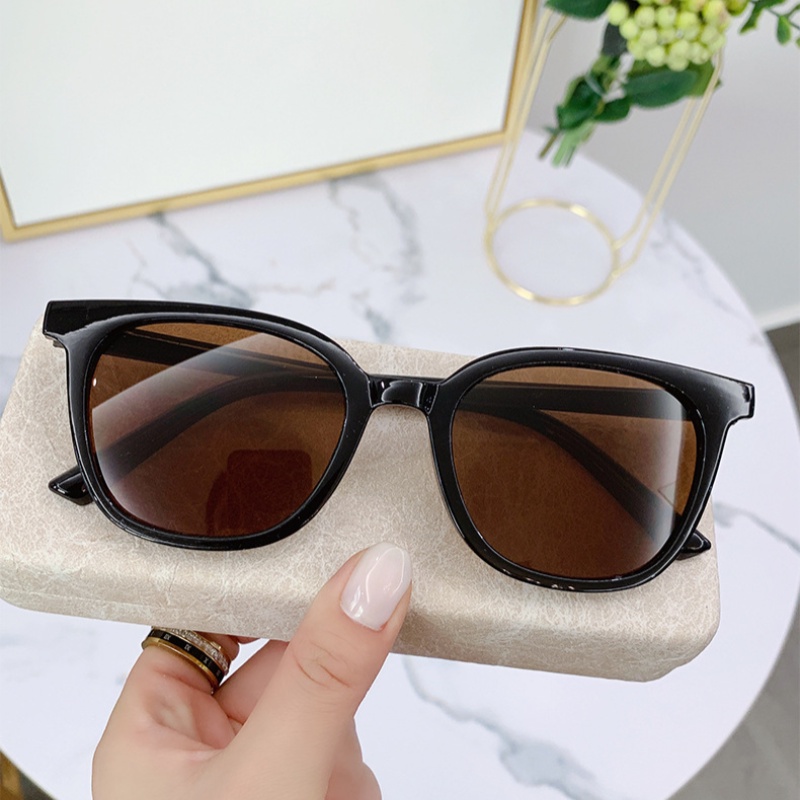 Kính Mát Lái Xe Phong Cách Retro Cho Nam Và Nữ