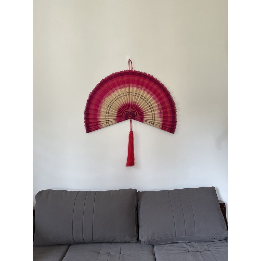 Quạt mành tre treo tường trang trí, quạt decor màu nhúng đỏ 2 đầu size,60cm, 80cm 100cm