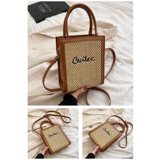 Túi Cói Ceci quai xách, kèm dây đeo chéo. Phù hợp đi chơi.