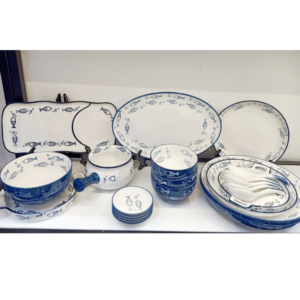 Bộ bát đĩa cá xanh lam nhẹ nhàng, tươi sáng