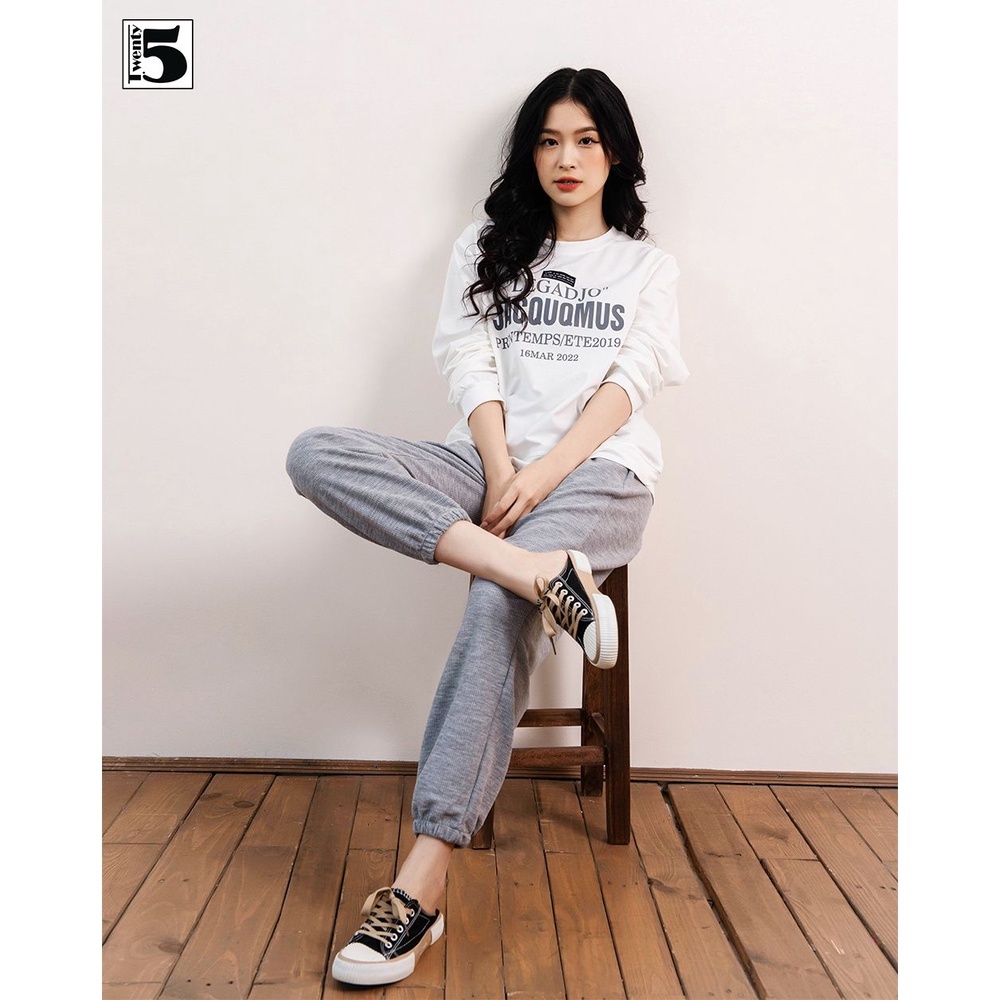 Sét bộ áo thun dài tay in chữ và quần suông gấu bo chun Twentyfive 4196