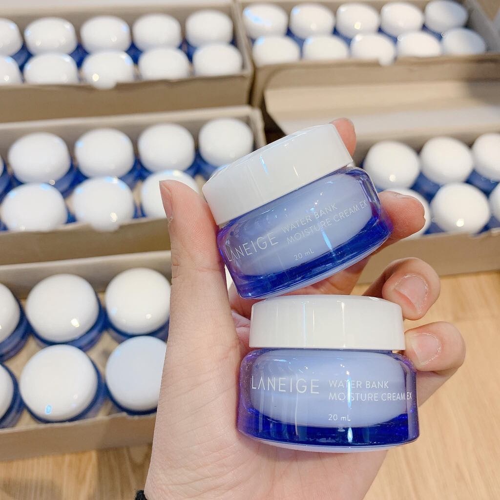 Kem dưỡng ẩm Water Bank Hydro Cream EX - tăng cường khả năng dưỡng ẩm , thanh lọc bảo vệ da ( 20ml )
