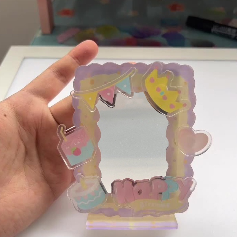 Khung Trưng Bày Ảnh Thẻ Bằng Acrylic 3inch Kèm Miếng Vá Và Dây Đeo Tiện Dụng