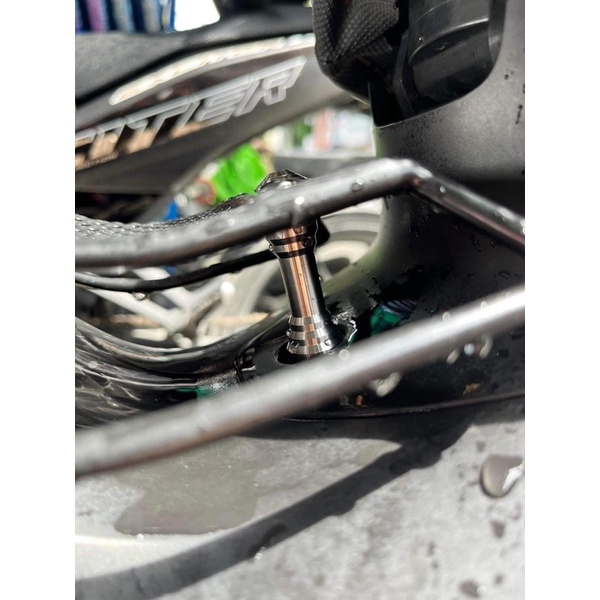 Khâu baga Salaya Future Led Inox 304 Siêu bóng