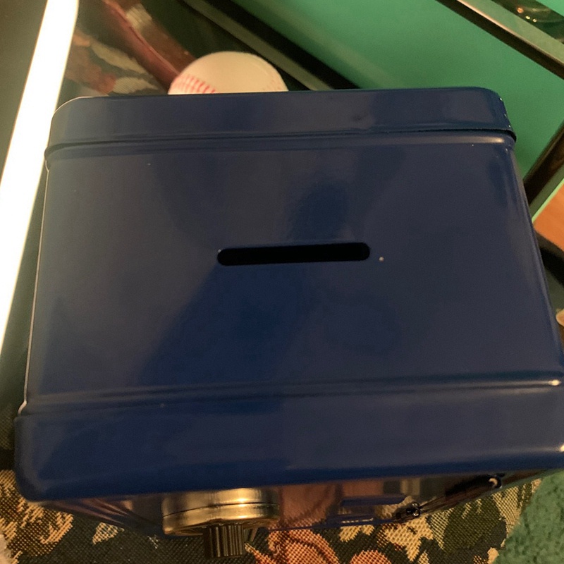 Hộp Sắt Mini Màu Đen Đựng Tiền Tiết Kiệm Để Bàn Trang Trí An Toàn Cho Bé Trai