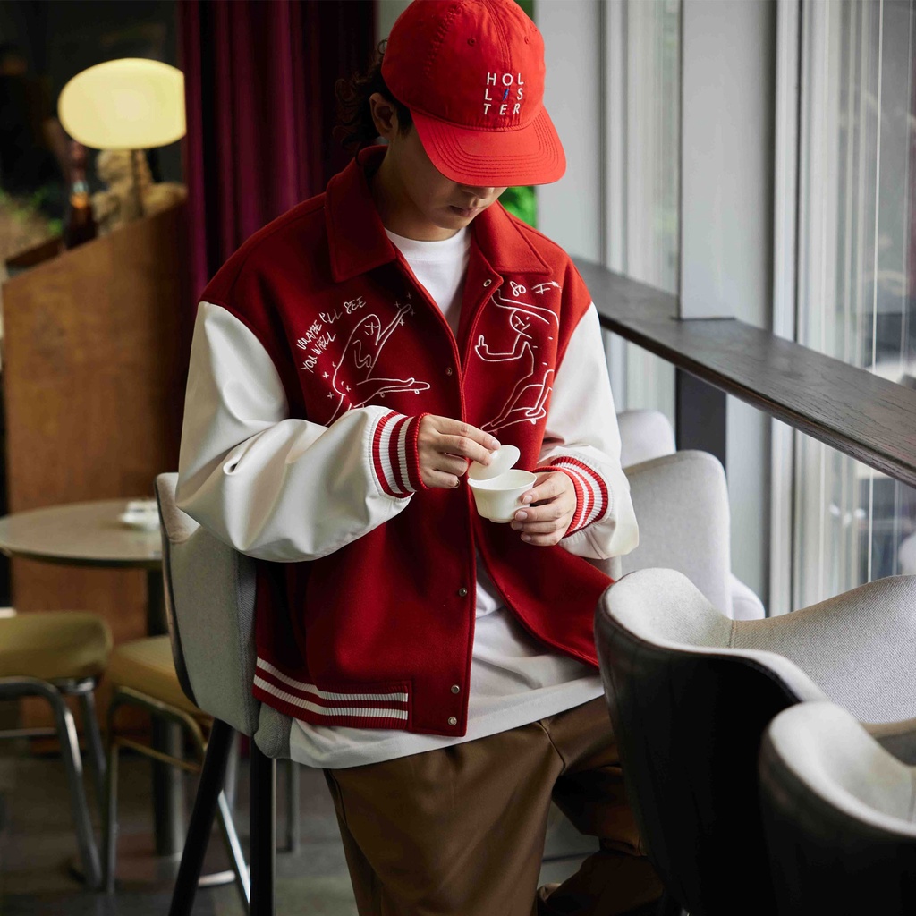 Áo Crop Varsity Jacket Cổ Bẻ | BEEANDEE Varsity Jacket