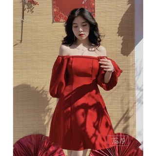 Đầm xoè cổ vuông tay phồng