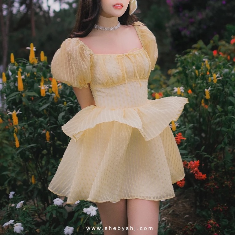 Đầm xoè SheByShj 2 tầng tay phồng màu vàng - Dahlia Dress