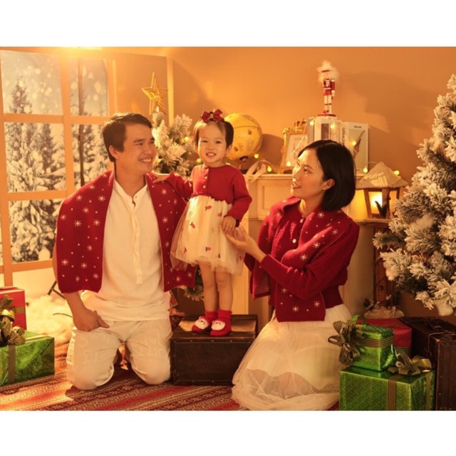 Váy đỏ thu đông mặc Noel và Tết cực xinh cho bé từ 7 đến 16kg