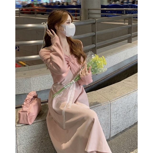 Set Đầm 2 Dây Tăm + Áo Len Xoắn Tay Bồng Siêu Xinh