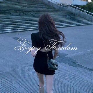 Đầm Đen Ngắn Tay Lưng Cao Thời Trang Nữ Tính