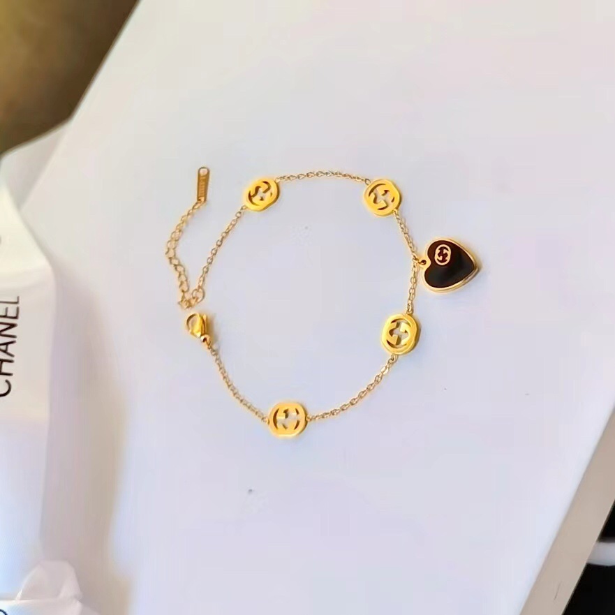 VERSACE Gucci Vòng Tay Trang Sức Văn Phòng Dây Xích Đôi Chữ c Đính Ngọc Trai Nhỏ Cao Cấp Có Thể Phai Màu