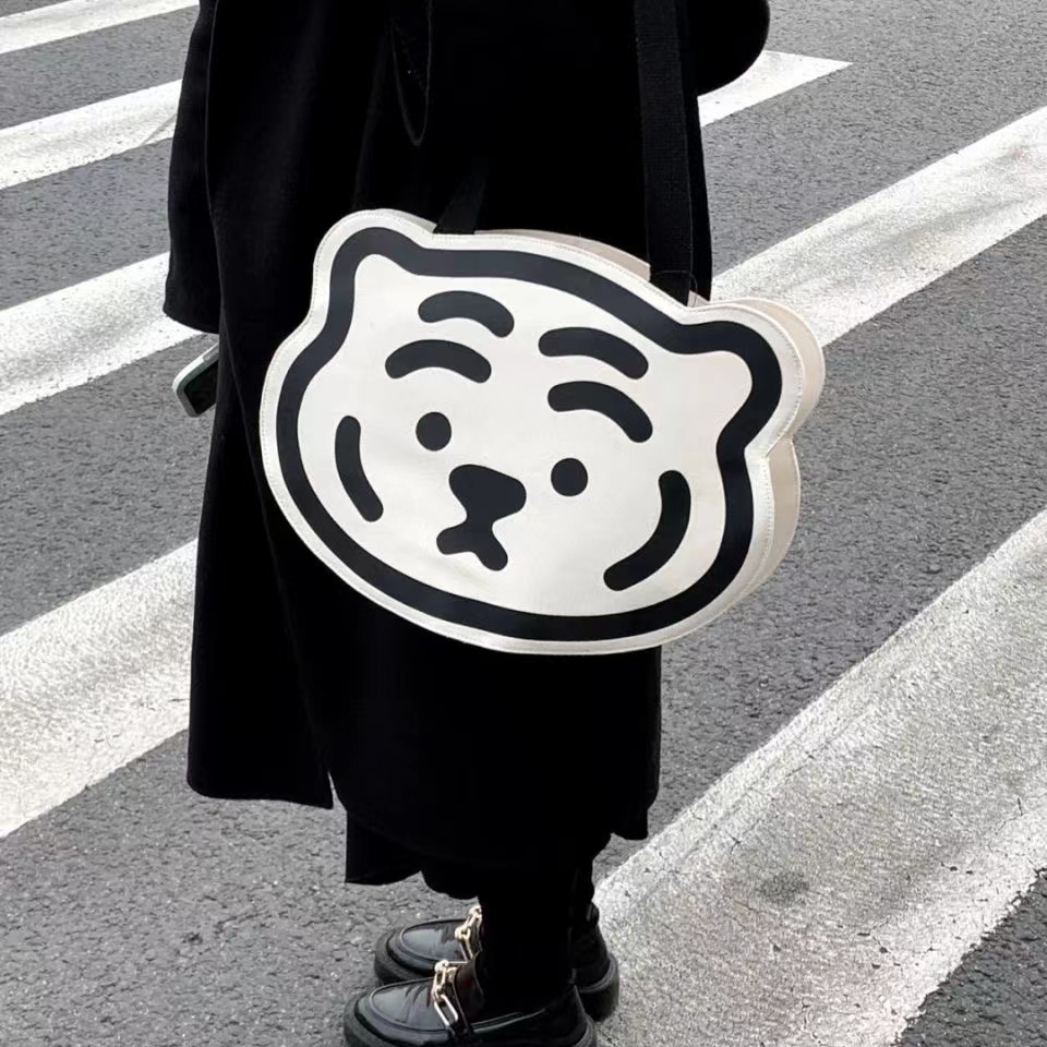 Mischa Túi Đeo Vai canvas Sức Chứa Lớn Hình Đầu Hổ Dễ Thương