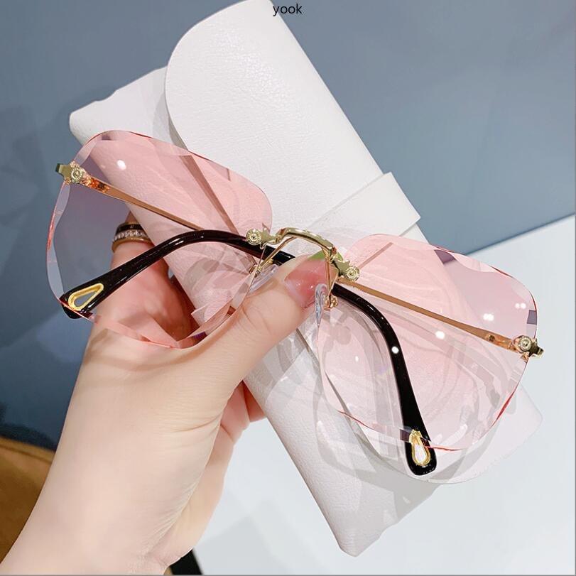 Kính Mát Gọng Vuông Không Viền Thời Trang Cho Nữ