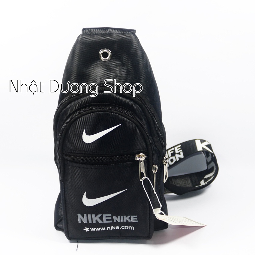 Túi đeo chéo chất liệu vải bền chặt dễ dàng mang theo đồ dùng khi ra ngoài phù hợp cho nam và nữ.