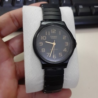 Đồng hồ Casio nam mặt đen dây chun si Nhật