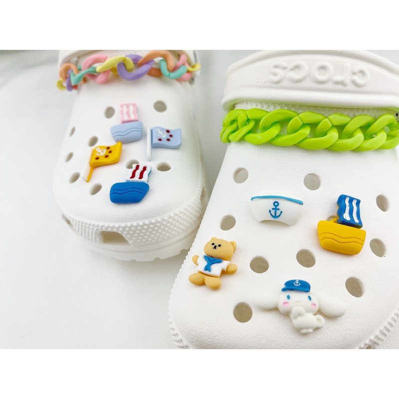 [Deco] Giày Crocs Nút Bấm Hình Chú Chó / Mũ Hải Quân / Gấu Đáng Yêu DIY (10 Loại)