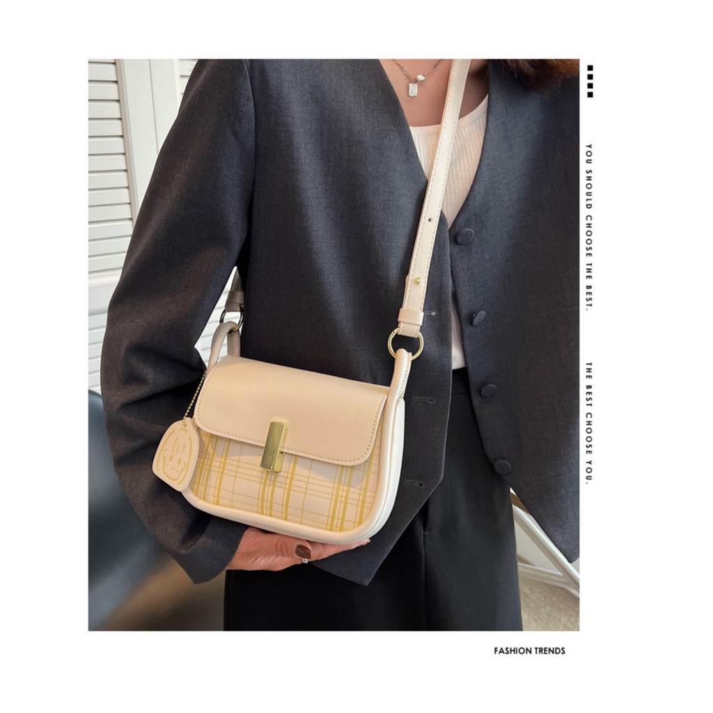 Túi đeo chéo túi xách nữ họa tiết kẻ sọc chất da cao cấp SMN441