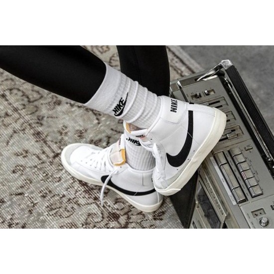 Giày Nike Blazer Mid '77 White Black