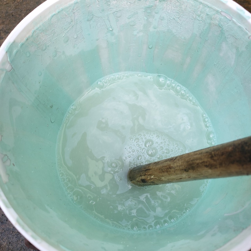 01kg Bột tẩy rong rêu sân nền xi măng, bê tông, tường gạch,...