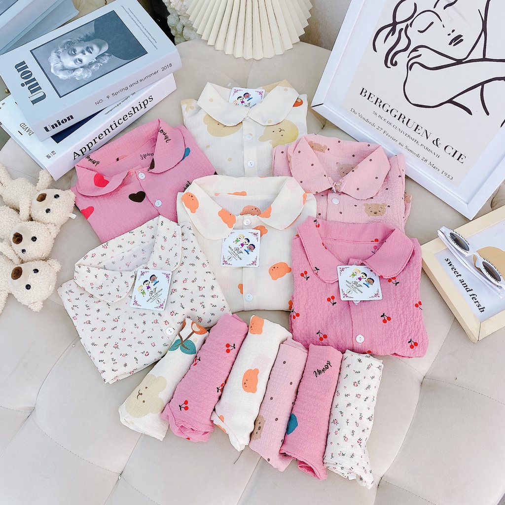 Bộ Dài Tay PYJAMA Nữ 2 Túi Mẫu Đa Dạng Cho Bé Chất Vải Xô Muslin Nhẹ Thoải Mái Size Từ 8-18KG VNXK Nhật-Hàn