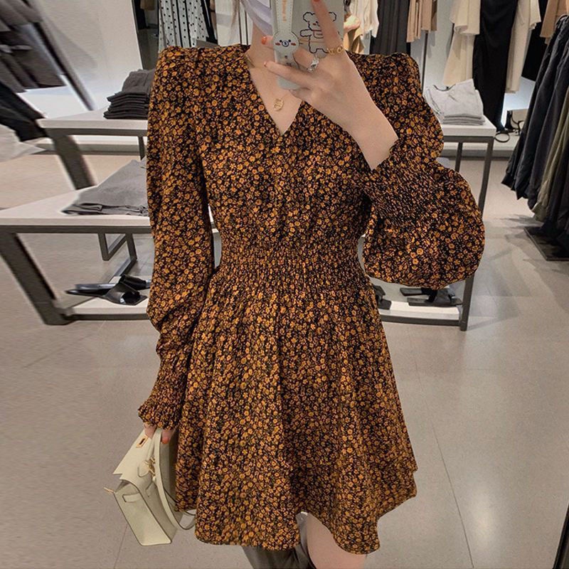 Váy hoa nhí dài tay thon eo xòe tầng xếp ly điệu đà style Hàn Quốc mùa thu