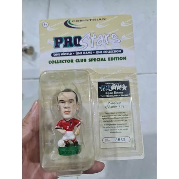 Tượng Wayne Rooney