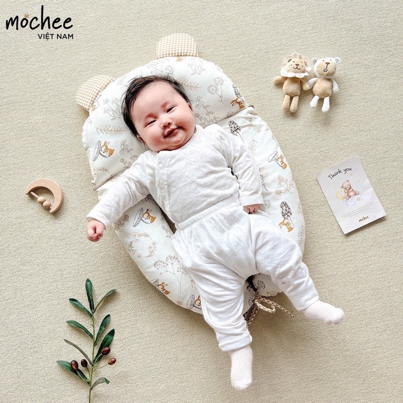 GỐI LIỀN CHẶN VỎ ĐỖ MOCHEE CHO BÉ