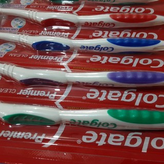 Bàn chải đánh răng Colgate Permier Clean (1 cây)