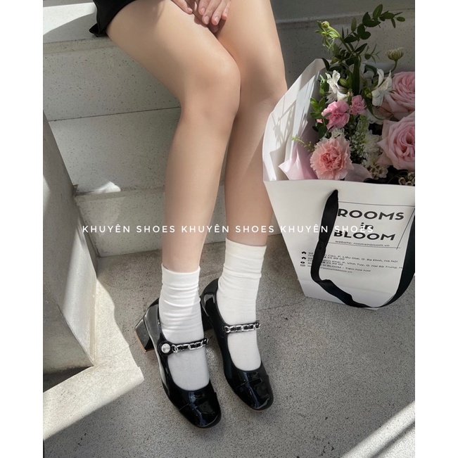 Tất không đường gân phối giày mary jane