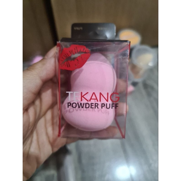 Bông mút trang điểm tán kem nền