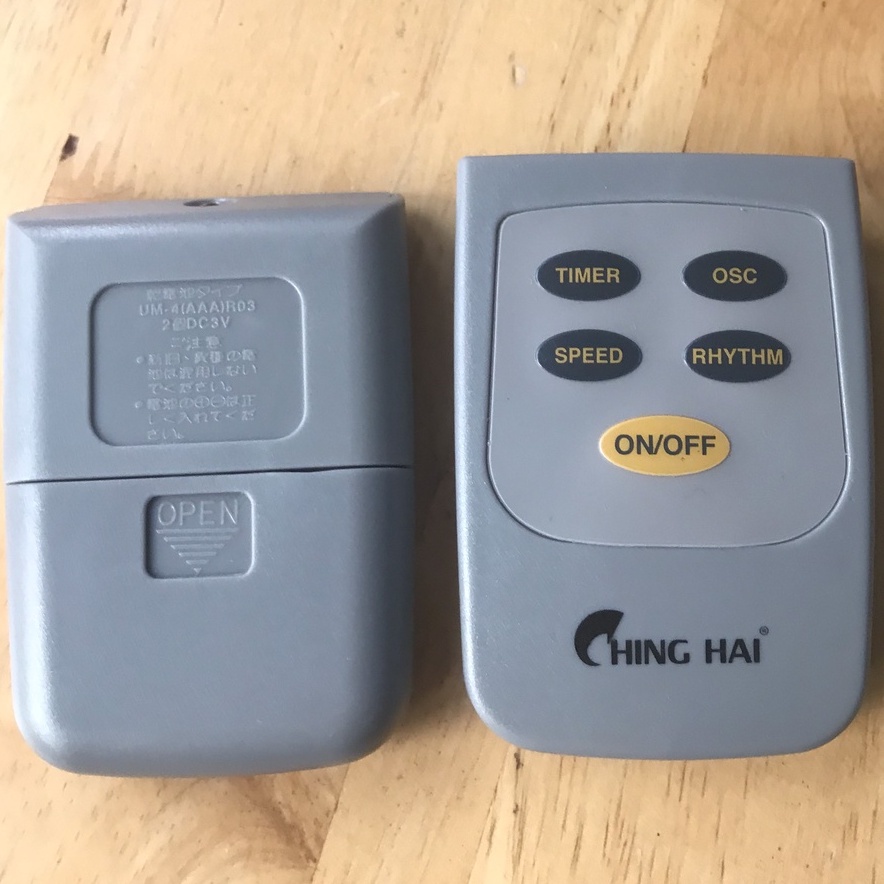Tay điều khiển quạt treo tường Chinghai Đài Loan remote Chính Hãng