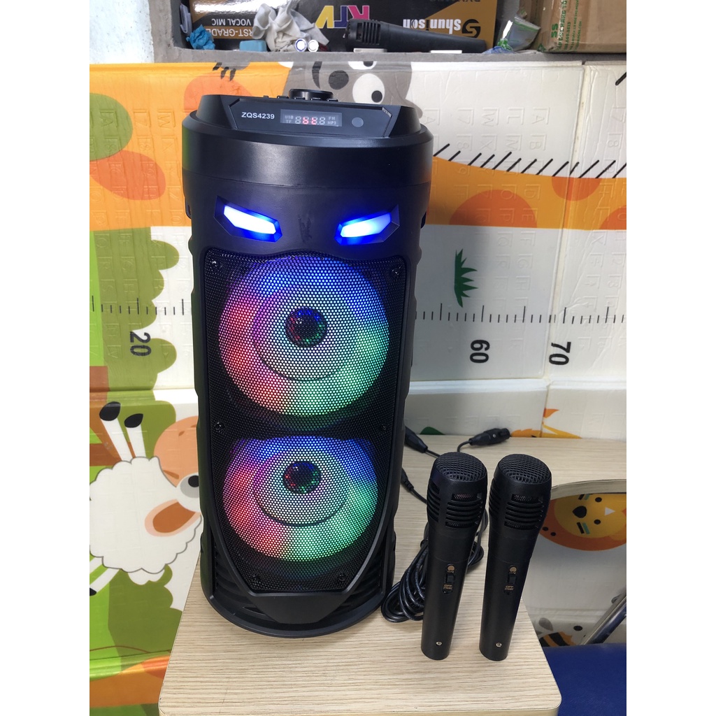 Loa Bluetooth Karaoke Mini ZQS 4239 2 Bass 10 Tặng 2 Micro Bass Căng Loa Vi Tính Loa Sách Tay