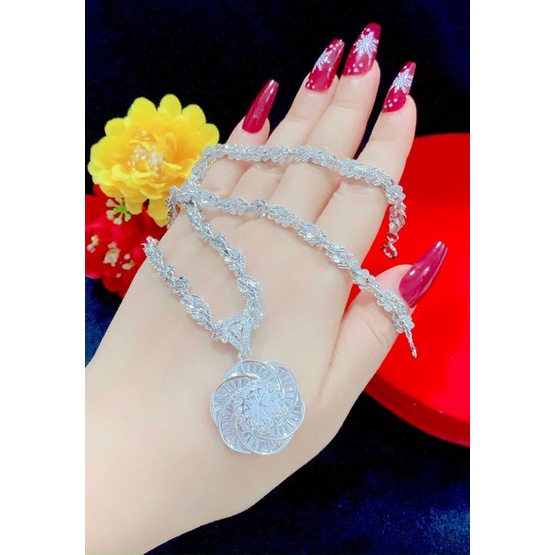 Dây chuyền nữ kiểu xoắn bướm mặt hoa đính đá mạ bạch kim cao cấp mẫu mới siêu đẹp