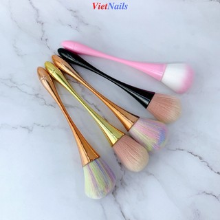 Chổi phủi bụi nail cán dài - cán dài đẹp nhiều màu sắc giao màu ngẫu nhiên