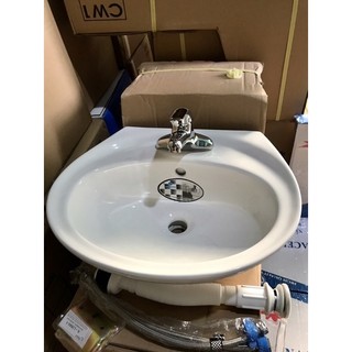 Chậu lavabo 3 lỗ Thái Bình vòi nóng lạnh đủ phụ kiện kích thước: D50cm* R43cm* C17cm