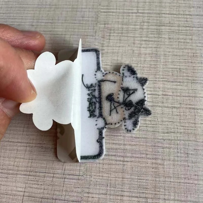 Sticker Ủi Thêu Hình Hoạt Hình Dễ Thương 4.5 * 5.5CM