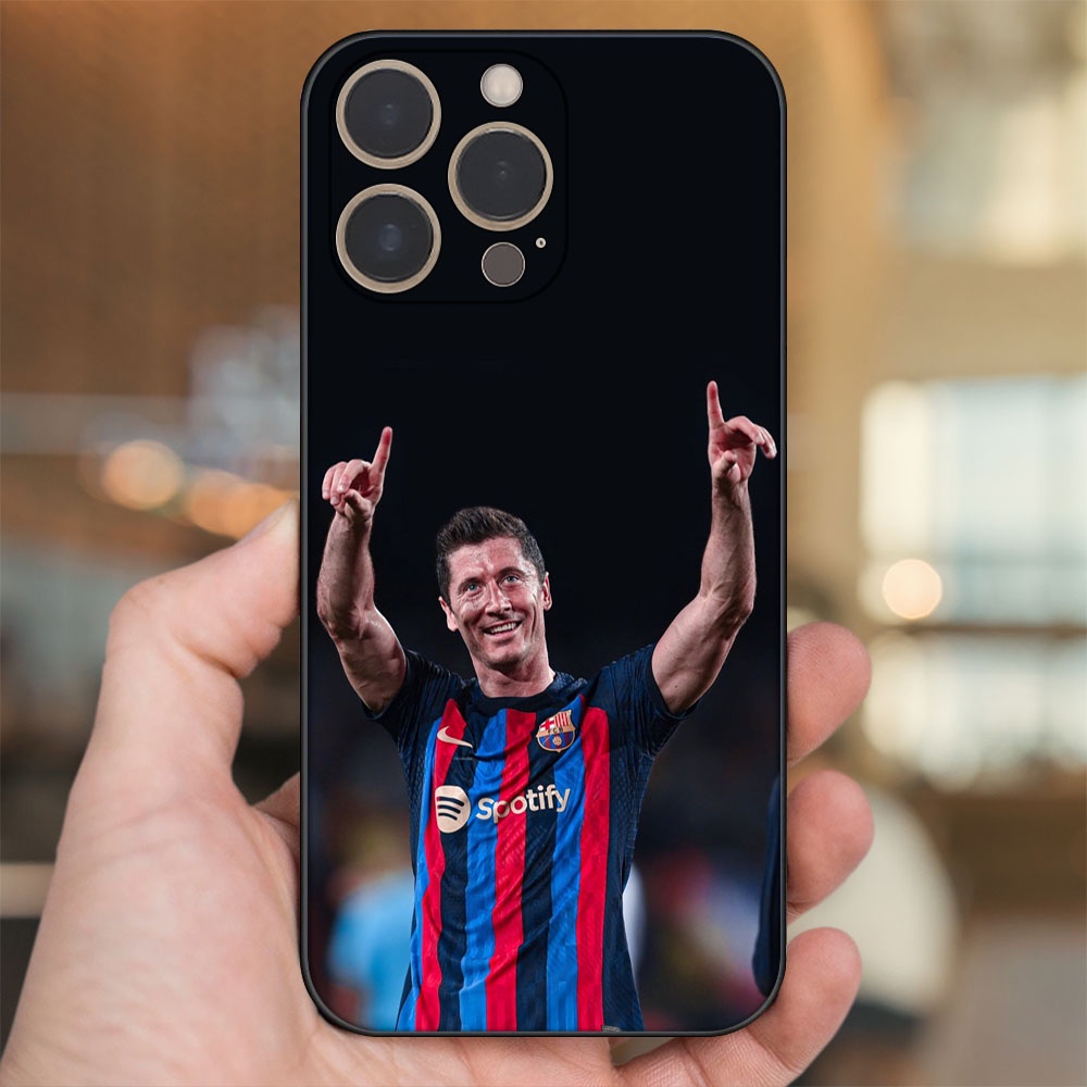 Ốp lưng iPhone 13 Pro dẻo đen cạnh vuông in hình Lewandowski Barcelona Bayern Munich
