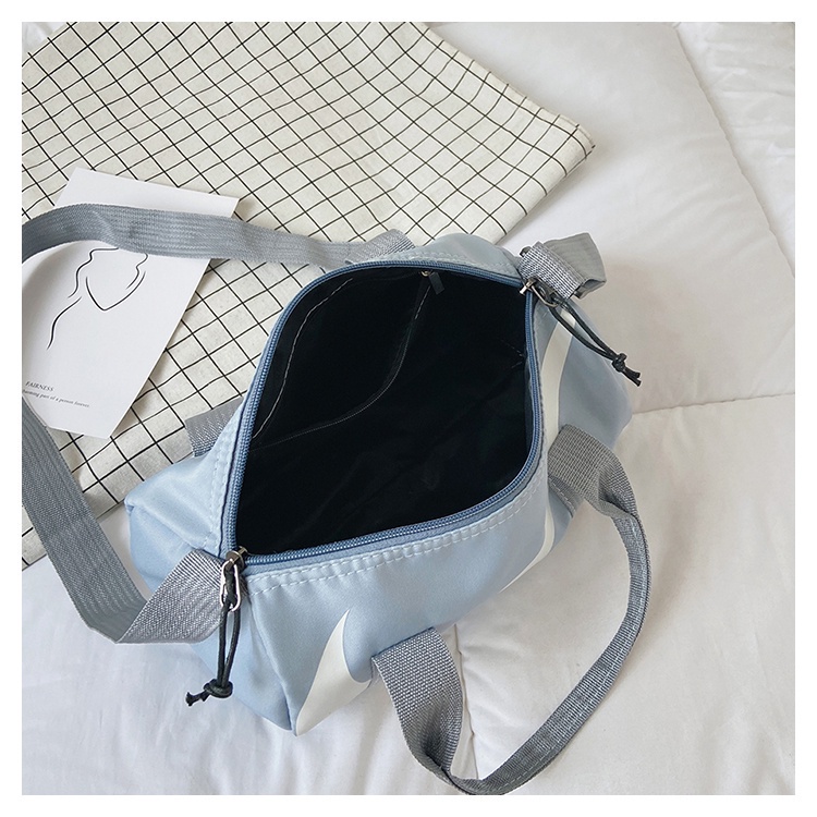 Túi đeo Chéo NIKE Nam & Nữ Màu đen, Túi Xách , Khóa Kéo, Vải Ni Lông