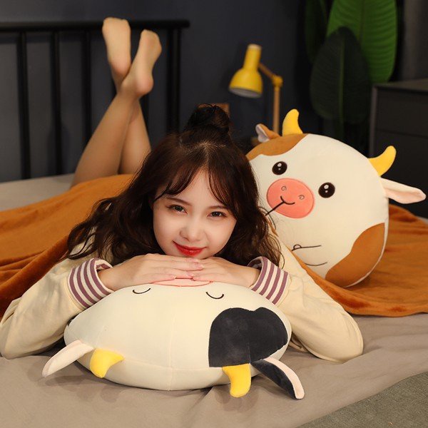 Bộ chăn gối 2in1 đa năng Bò sữa cho văn phòng, bé đi học đáng yêu
