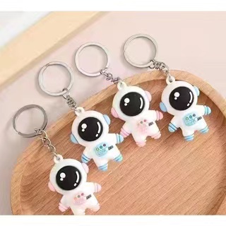 Phi hành gia trang trí tinh tế móc khóa mặt dây chuyền món quà nhỏ