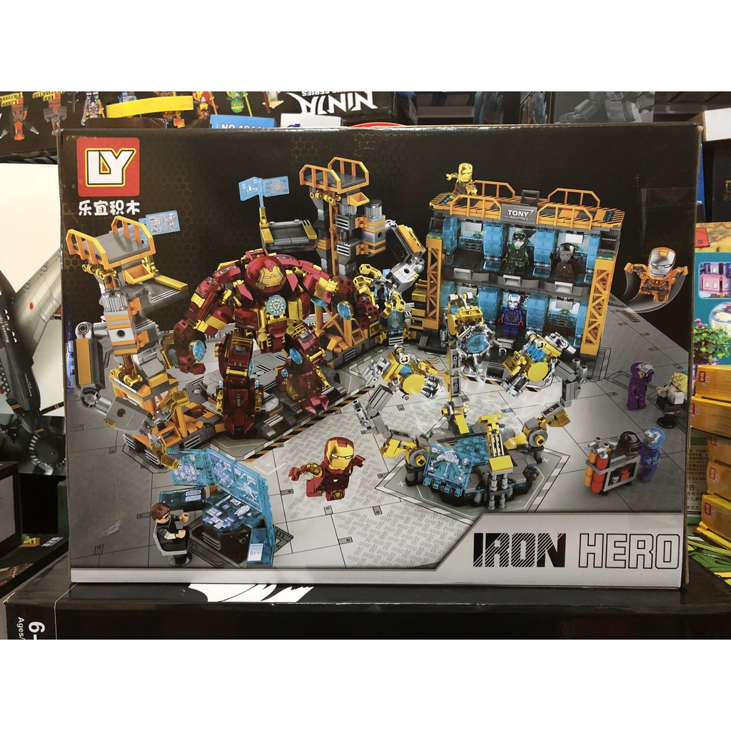 Xếp Hình Phòng Lab Của Iron Man Có Tấm Lót LY 76028