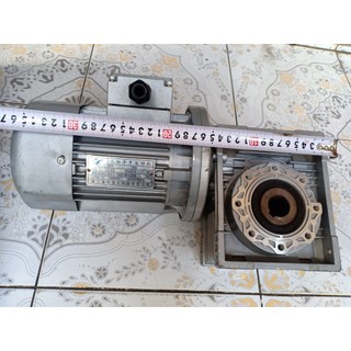 Motor giảm tốc trục ngang 0.75kw , motor giảm tốc cốt âm, hộp giảm tốc SMRV063
