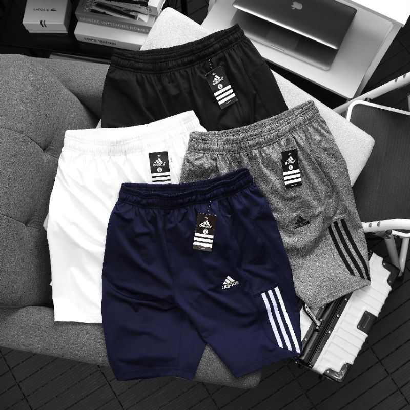 Short Co Giãn 4 Chiều Mịn Mát, 3 Túi Khoá