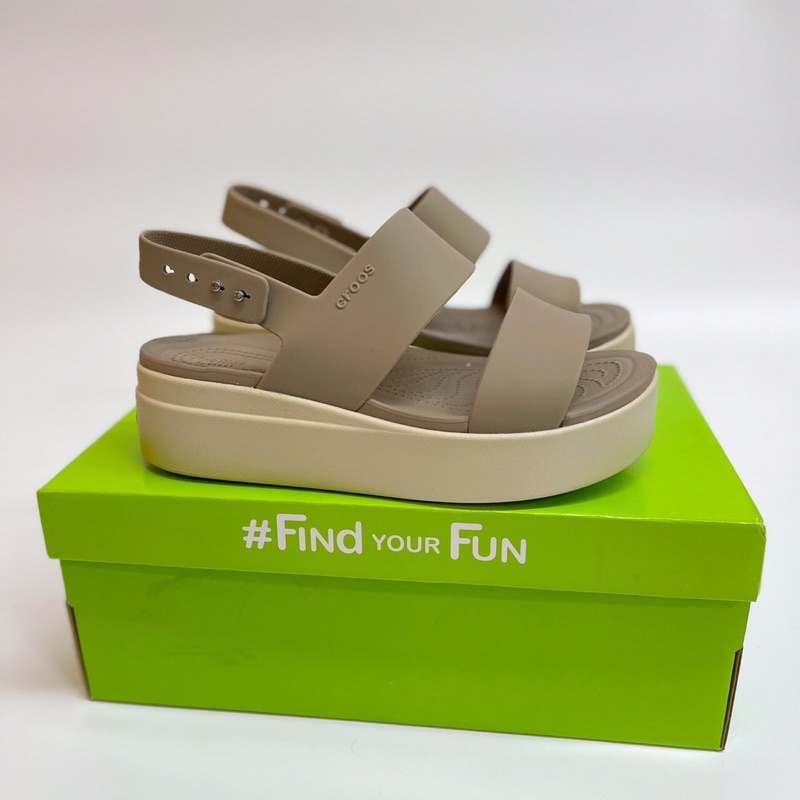 Sandal cross booklyn về tất cả các màu hót nhất, đế cao 4-5p cho nữ