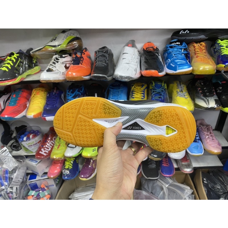 Giầy cầu lông Yonex 65z3 đen jp