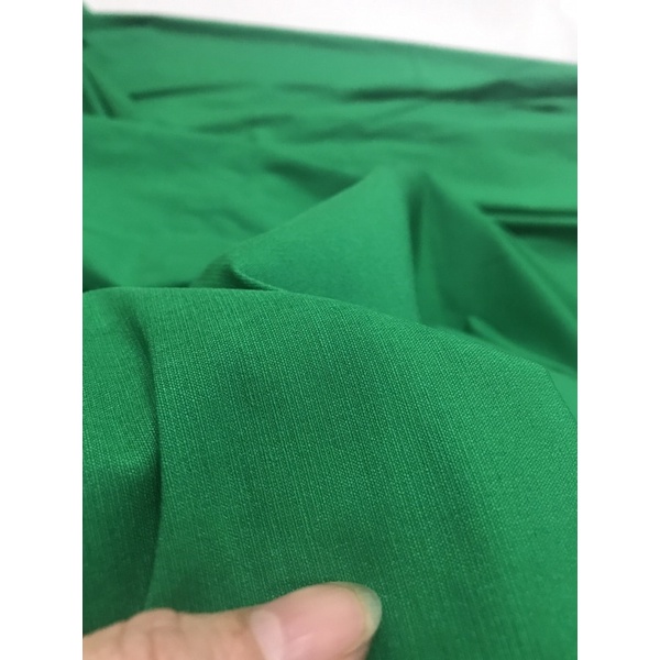 Vải Tafta màu xanh lá co dãn mềm đẹp sang (khổ 1m5)may đầm váy dạ hội , đầm kiểu thời trang
