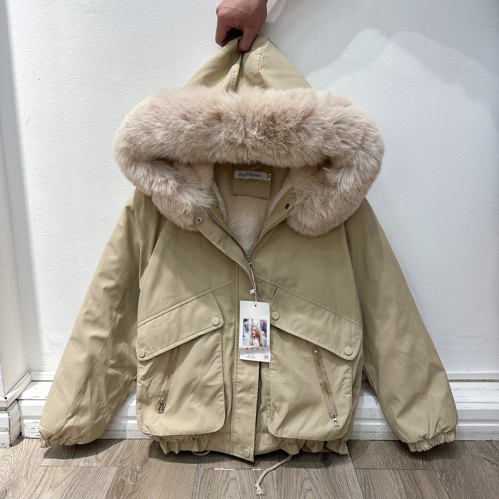 Áo khoác Parka Kaki dáng ngắn lót lông điểm nhấn khoá kéo nắp túi hộp trẻ trung dáng mới phong cách Hàn Quốc 2023 1831 I